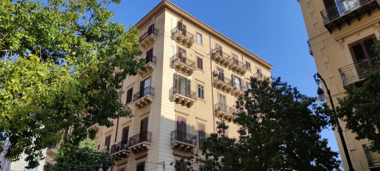Politeamari Ξενοδοχείο Παλέρμο Εξωτερικό φωτογραφία