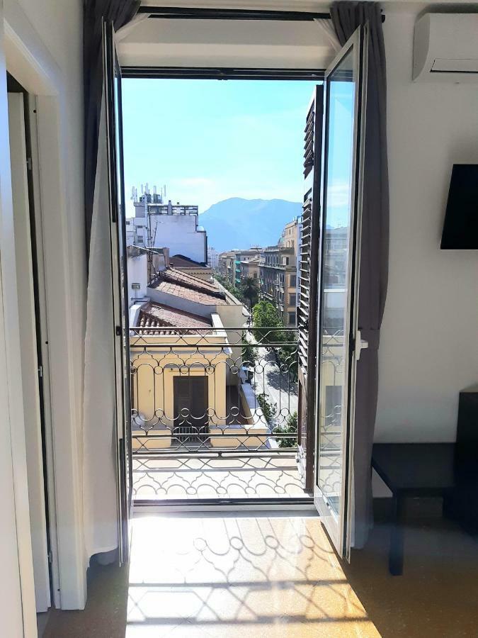Politeamari Ξενοδοχείο Παλέρμο Εξωτερικό φωτογραφία